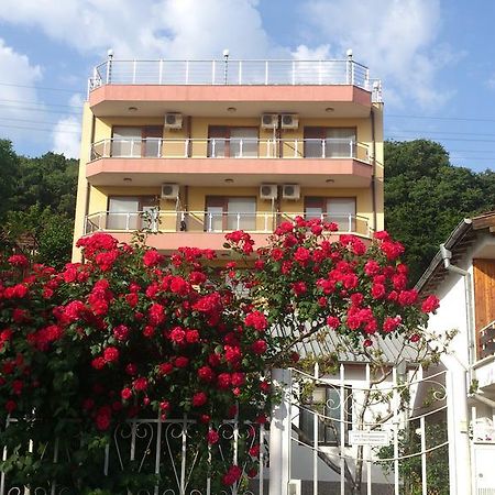 Guest House Byki Sveti Vlas Exterior foto